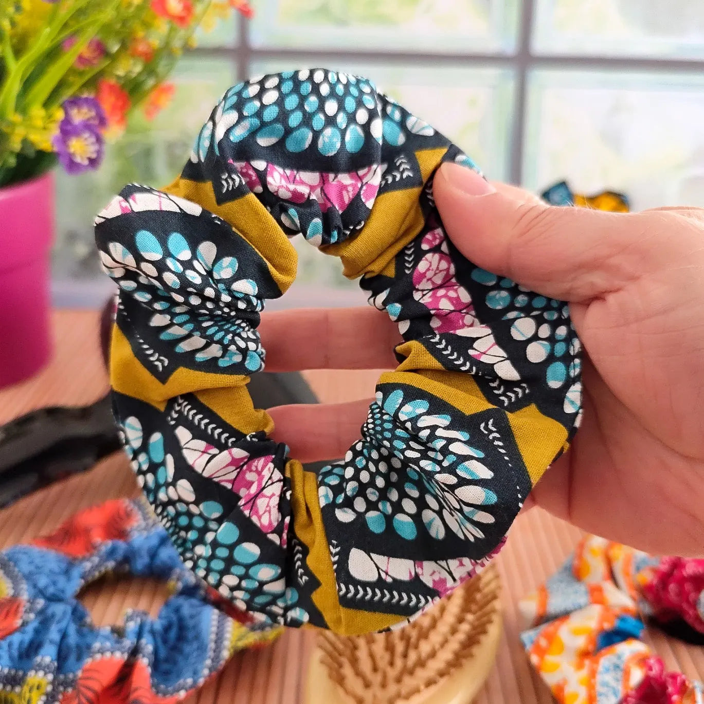 Chouchou cheveux en tissu Wax fait main