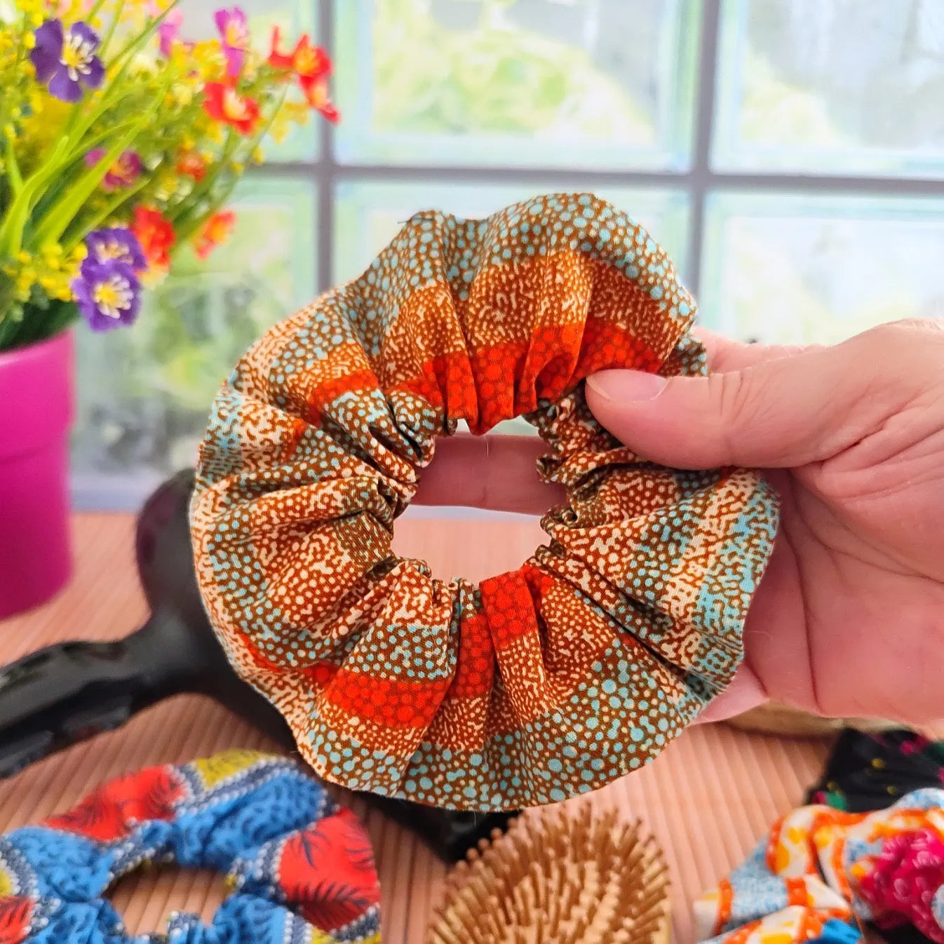Chouchou cheveux en tissu Wax fait main