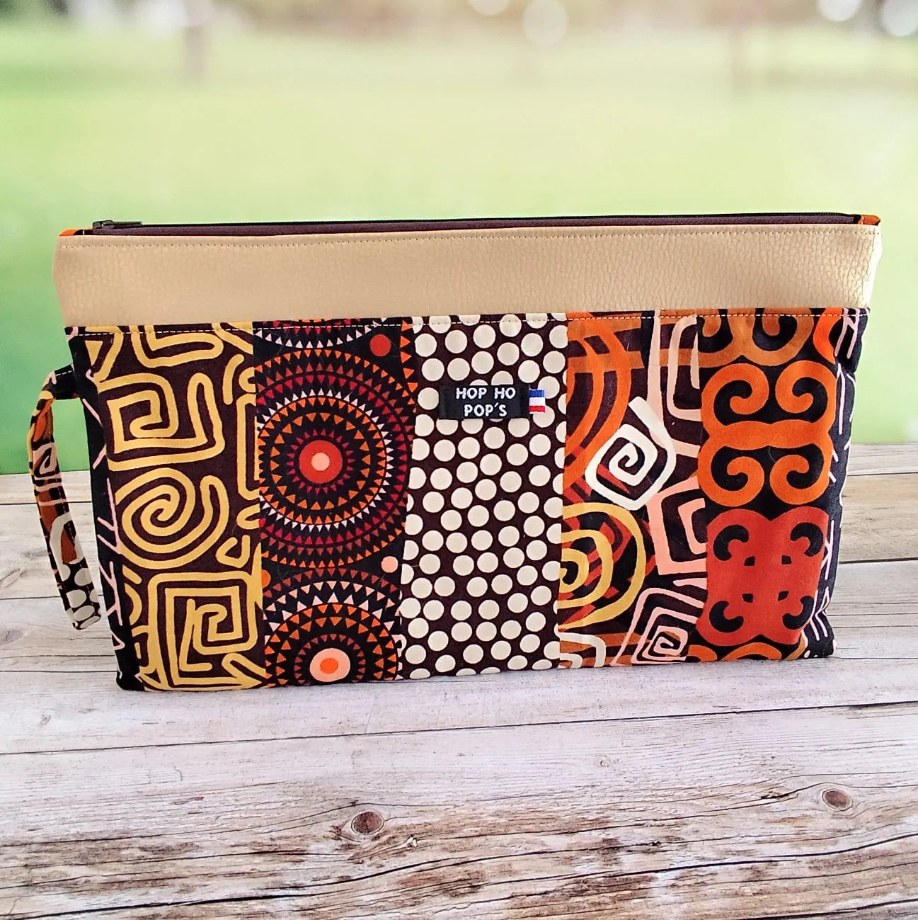 Pochette à main souple Femme - Multi motifs Wax marron et simili cuir doré - Hop Ho Pop's