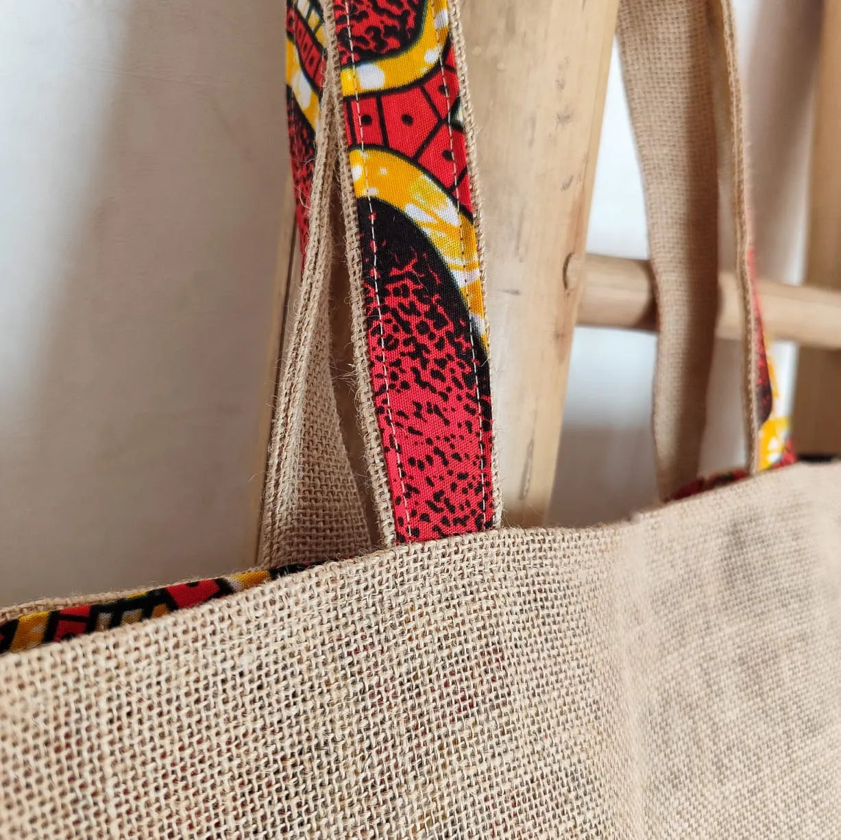 Sac Cabas toile de jute et tissu Wax rouge et jaune - Fait main
