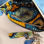 Sac demi lune en denim bleu et tissu wax motif ethnique jaune