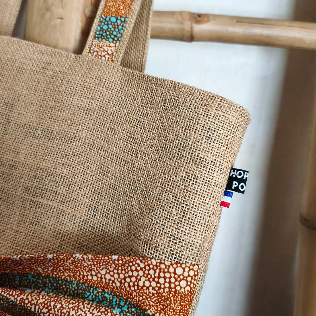 Sac Cabas toile de jute avec nœud en tissu Wax orange, bleu et beige - Fait main